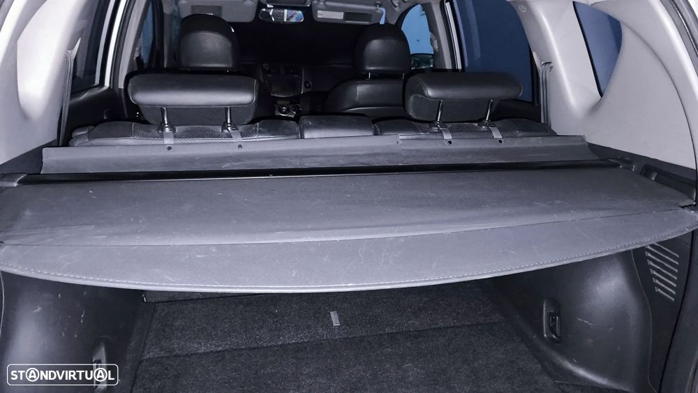 Toyota RAV4 2.2 D-4D X NAVI - 22