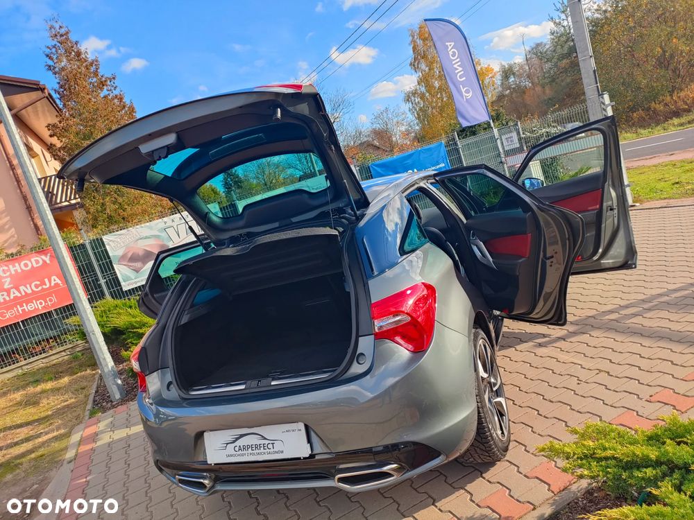 Citroën DS5 Hybrid4 - 32