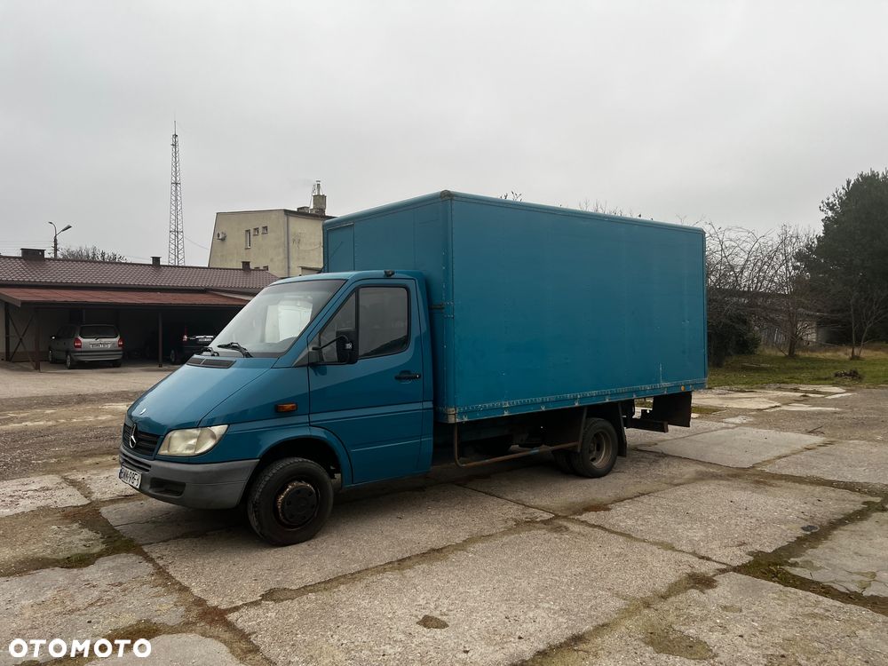 Mercedes-Benz Sprinter 413 - 2