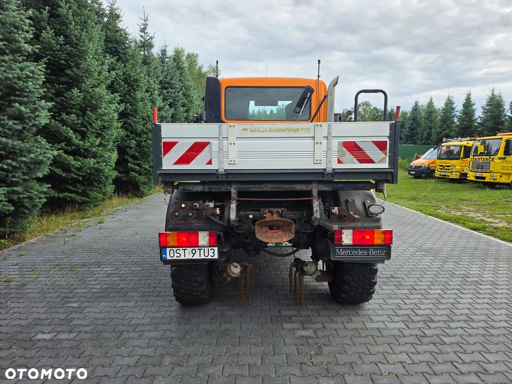Unimog U400 - 8