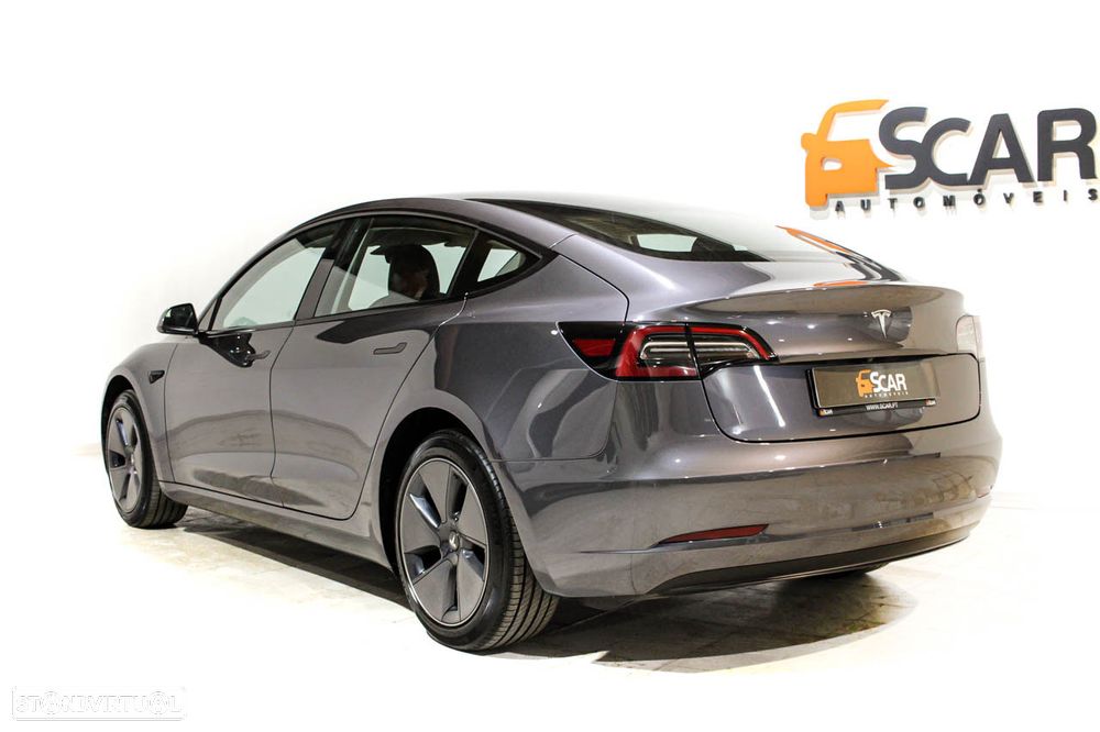 Tesla Model 3 Long Range Tração Traseira - 3