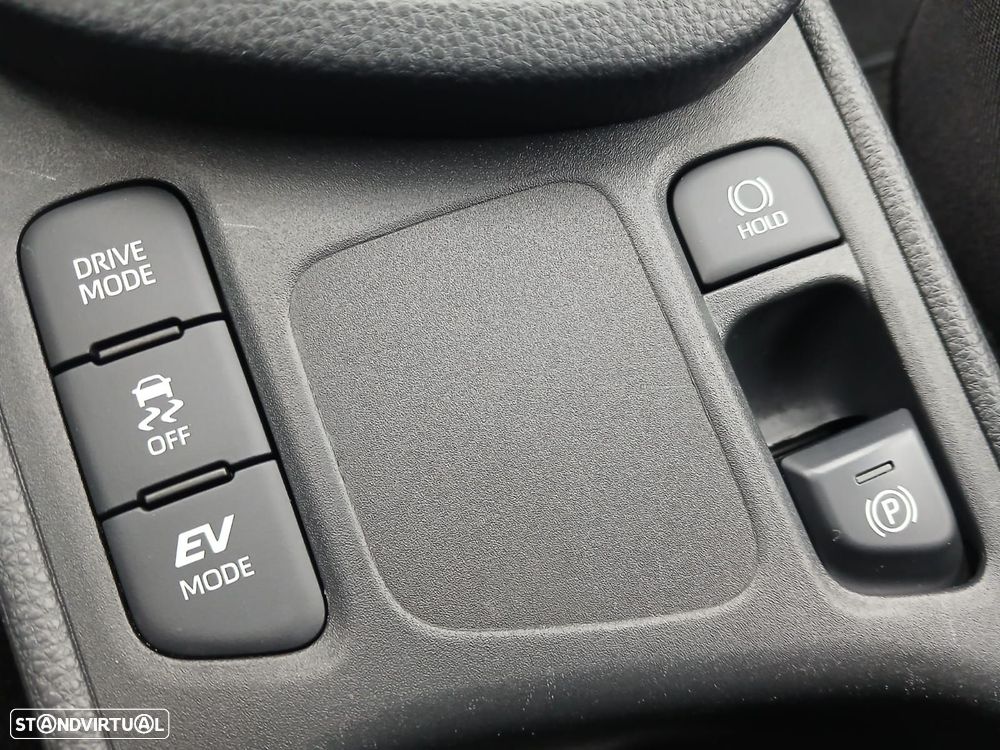 Toyota Yaris Cross 1.5 HDF Comfort Plus - 23