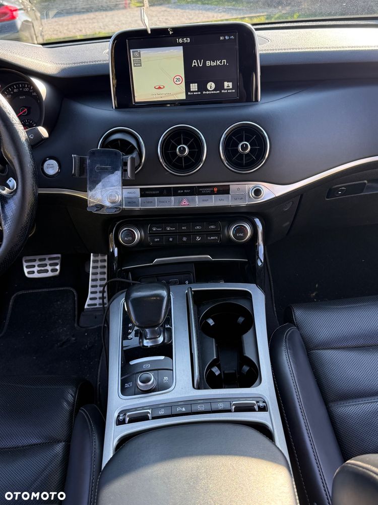 Kia Stinger 2.0 T-GDI GT Line - 14
