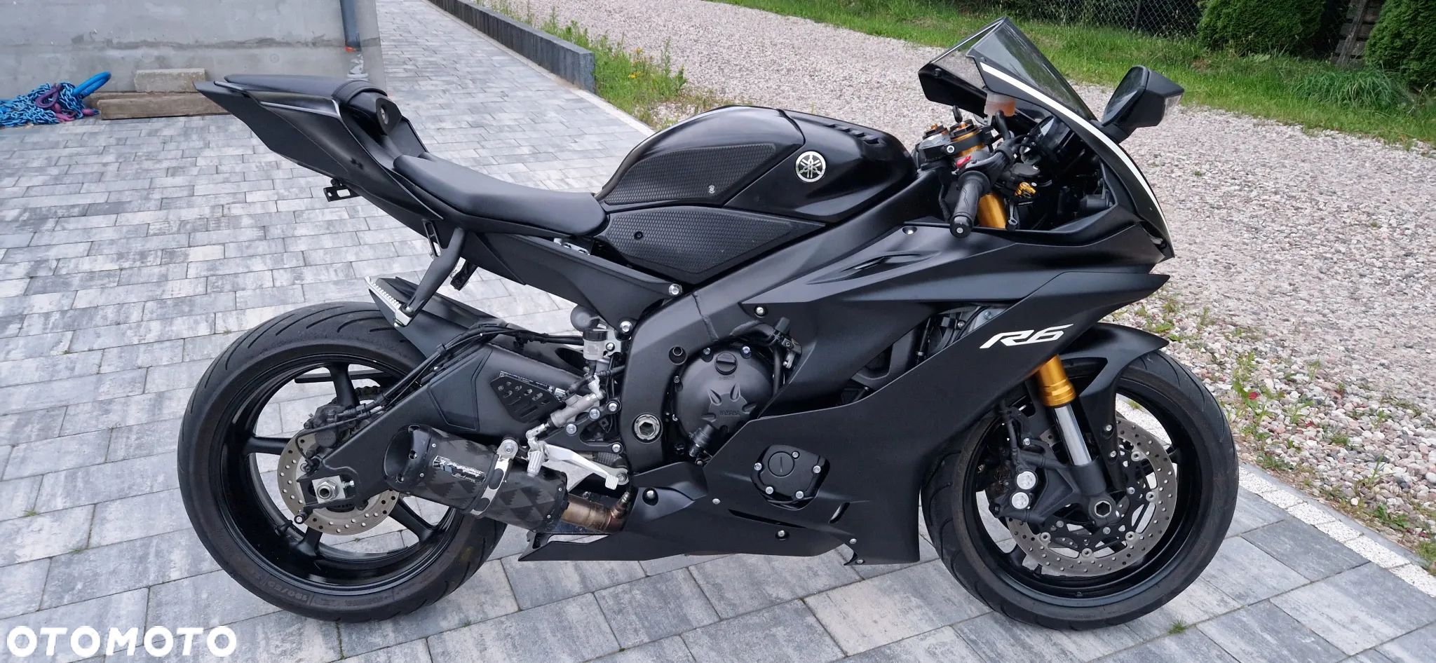 Yamaha R6 - 1