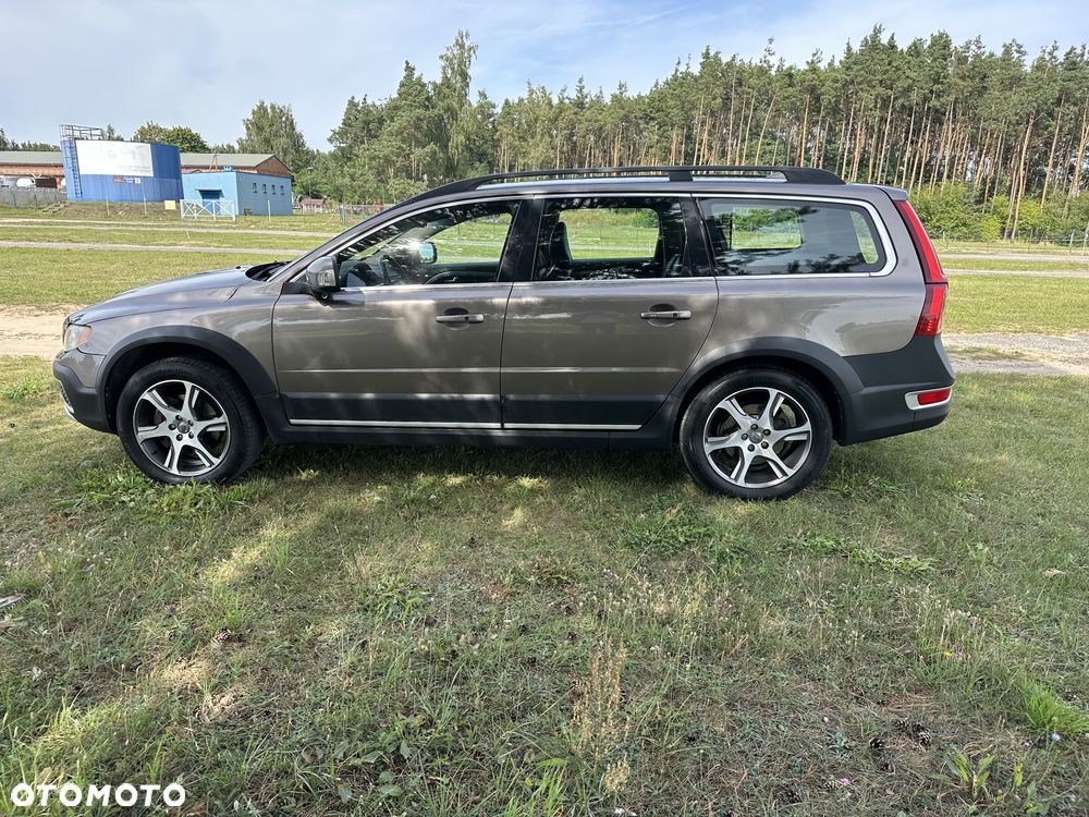 Volvo XC 70 D5 AWD Summum - 11