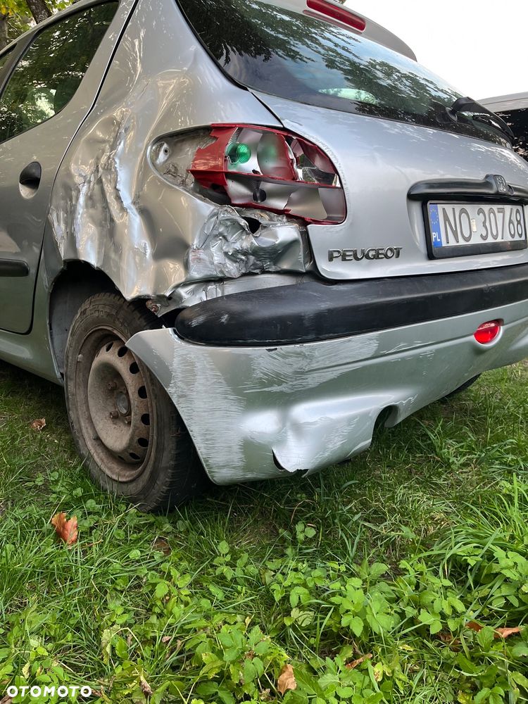 Peugeot 206 1.1 XR Presence - 14