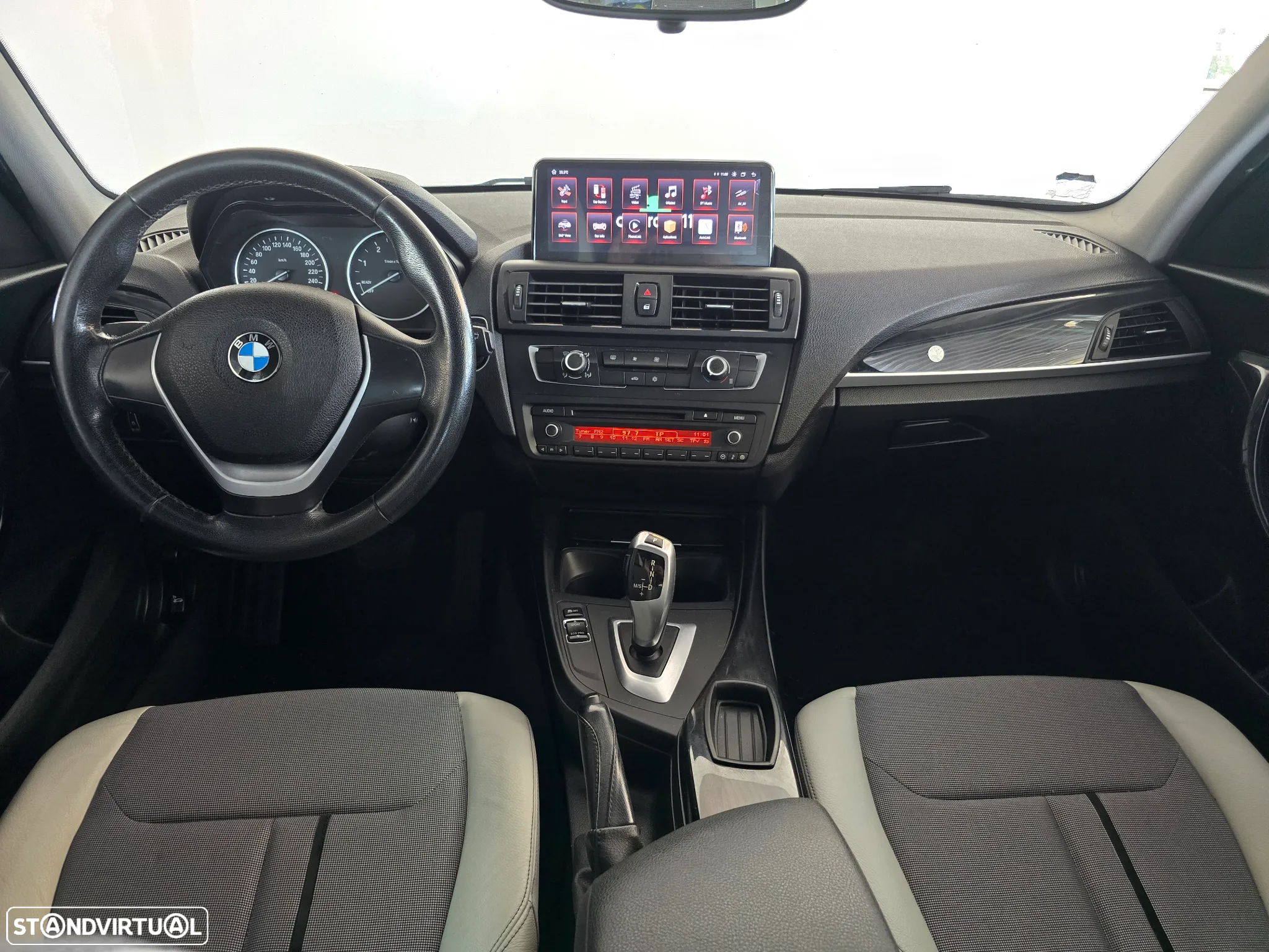 BMW 116 dA Line Urban - 7