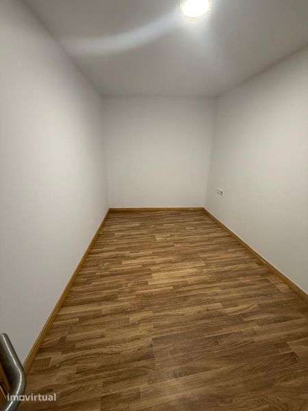 Moradia T2 para alugar - Grande imagem: 5/8