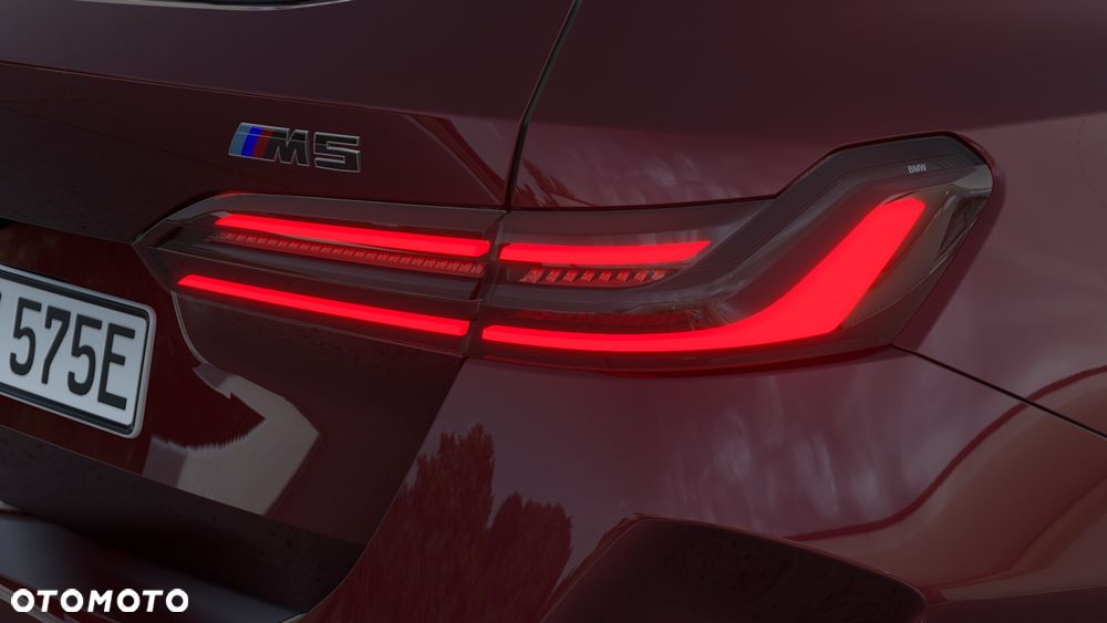 BMW M5 xDrive - 10