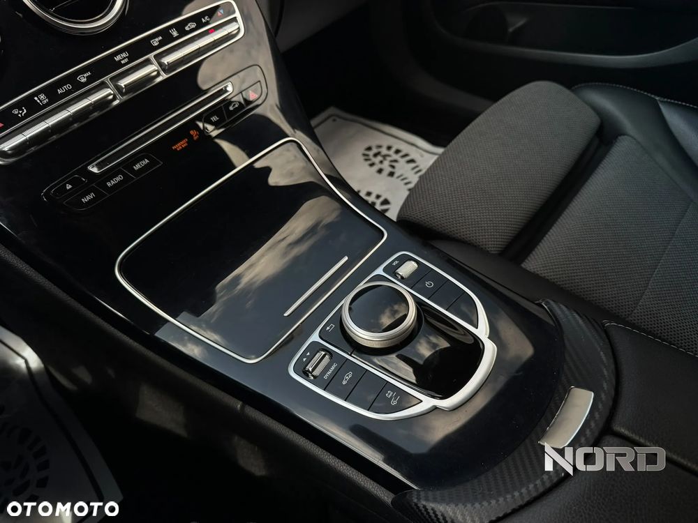 Mercedes-Benz Klasa C 350 e 7G-TRONIC Edition - 27