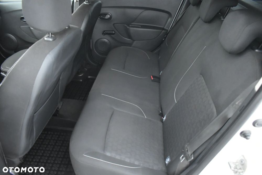Dacia Logan 1.2 16V Laureate - 13