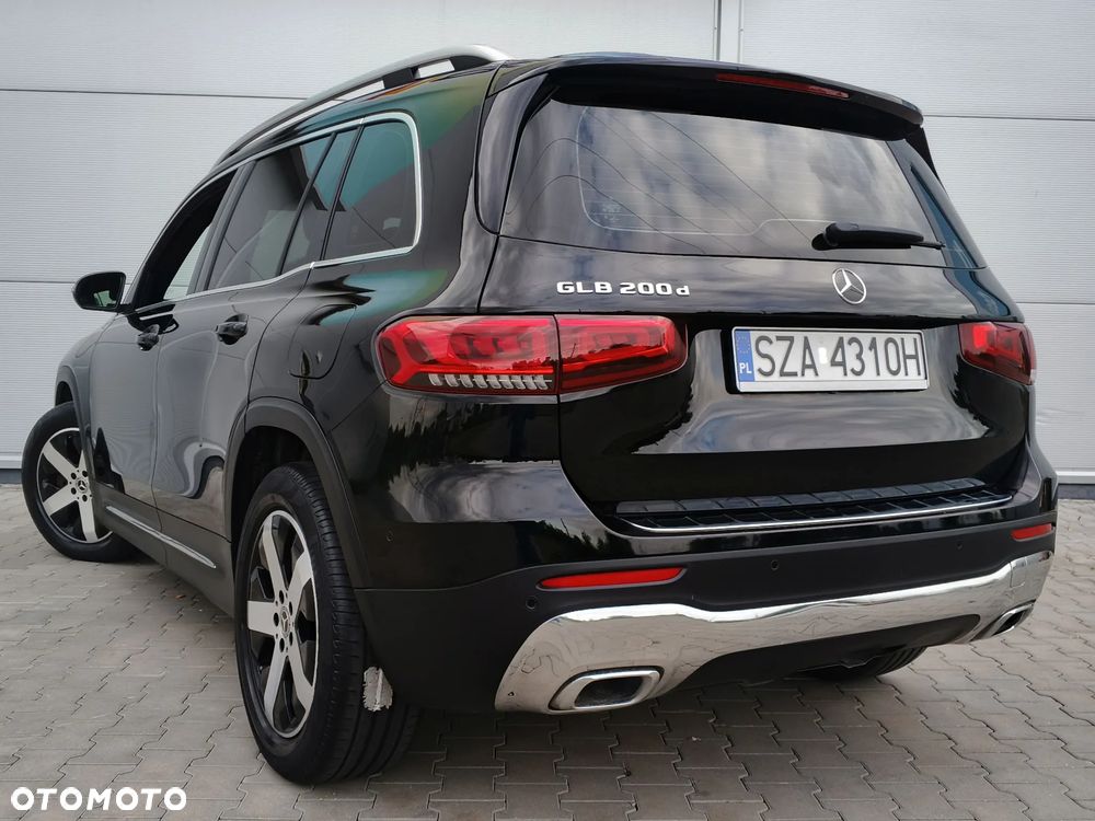 Mercedes-Benz GLB 200 d 8G-DCT EDITION 2022 - 11