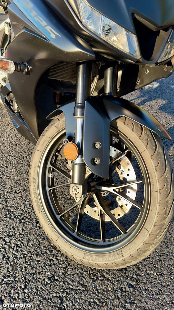 Yamaha R125 - 22