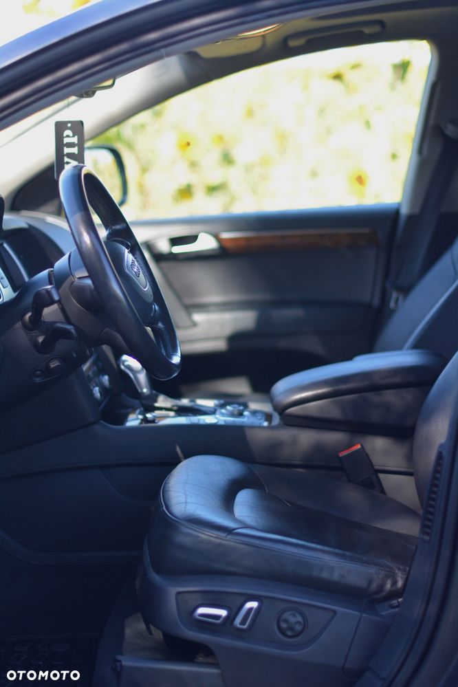 Audi Q7 - 26