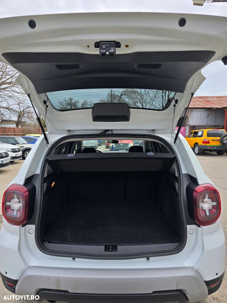 Dacia Duster 1.5 Blue dCi 4WD Prestige - 11