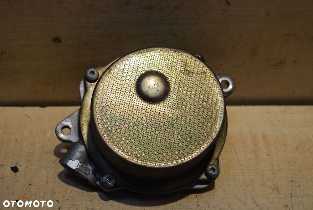 POMPA VACUM 057145100L AUDI A6 C6 3.0 TDI A4 A8 - 6