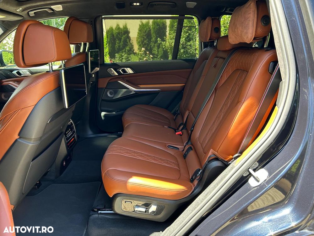 BMW X7 M50i - 22