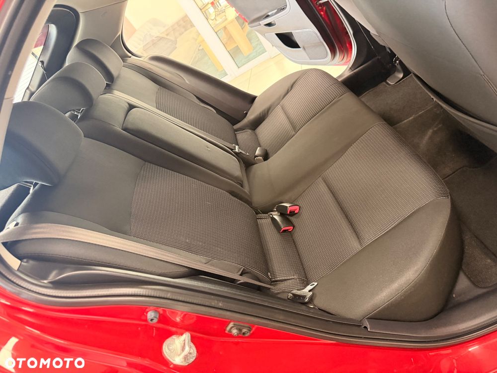 Mitsubishi Lancer - 31