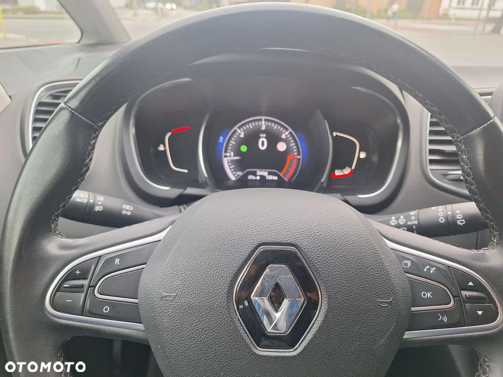 Renault Scenic - 19