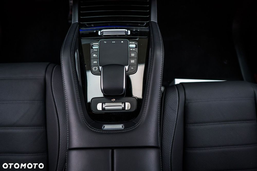 Mercedes-Benz GLE - 21