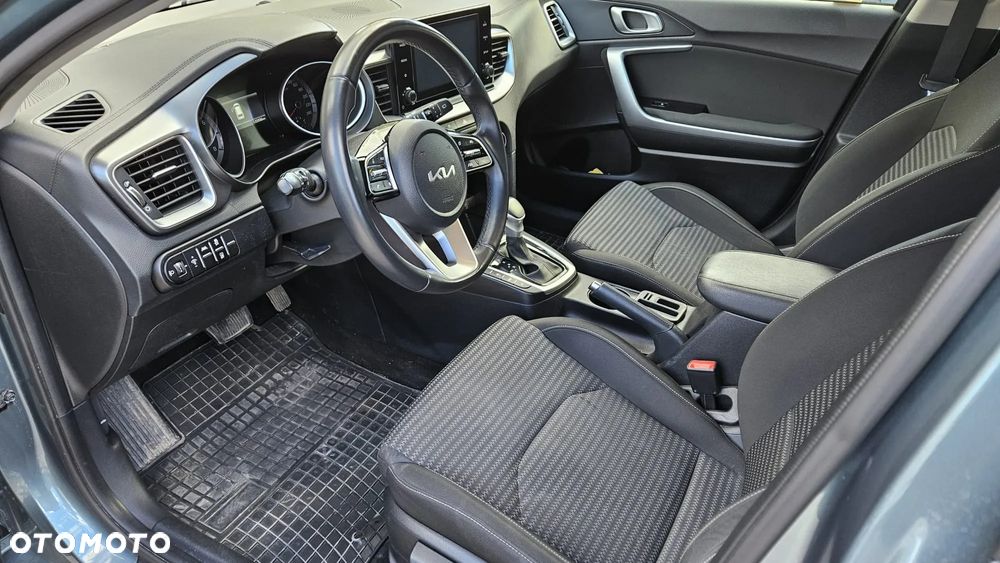 Kia Ceed 1.5 T-GDI M DCT - 9