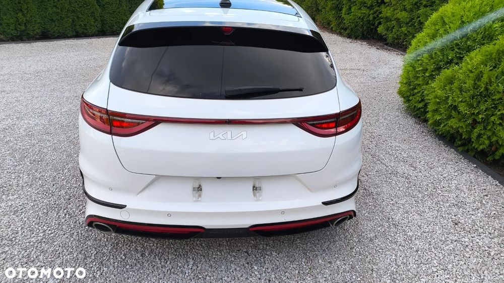 Kia ProCeed - 2