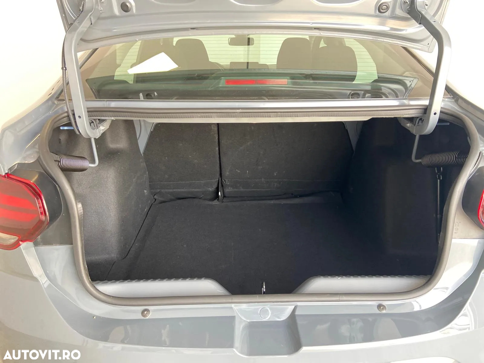 Dacia Logan ECO-G 100 MT6 Prestige - 5