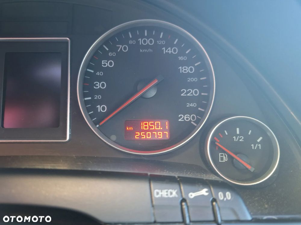 Audi A4 Avant 1.9 TDI - 5