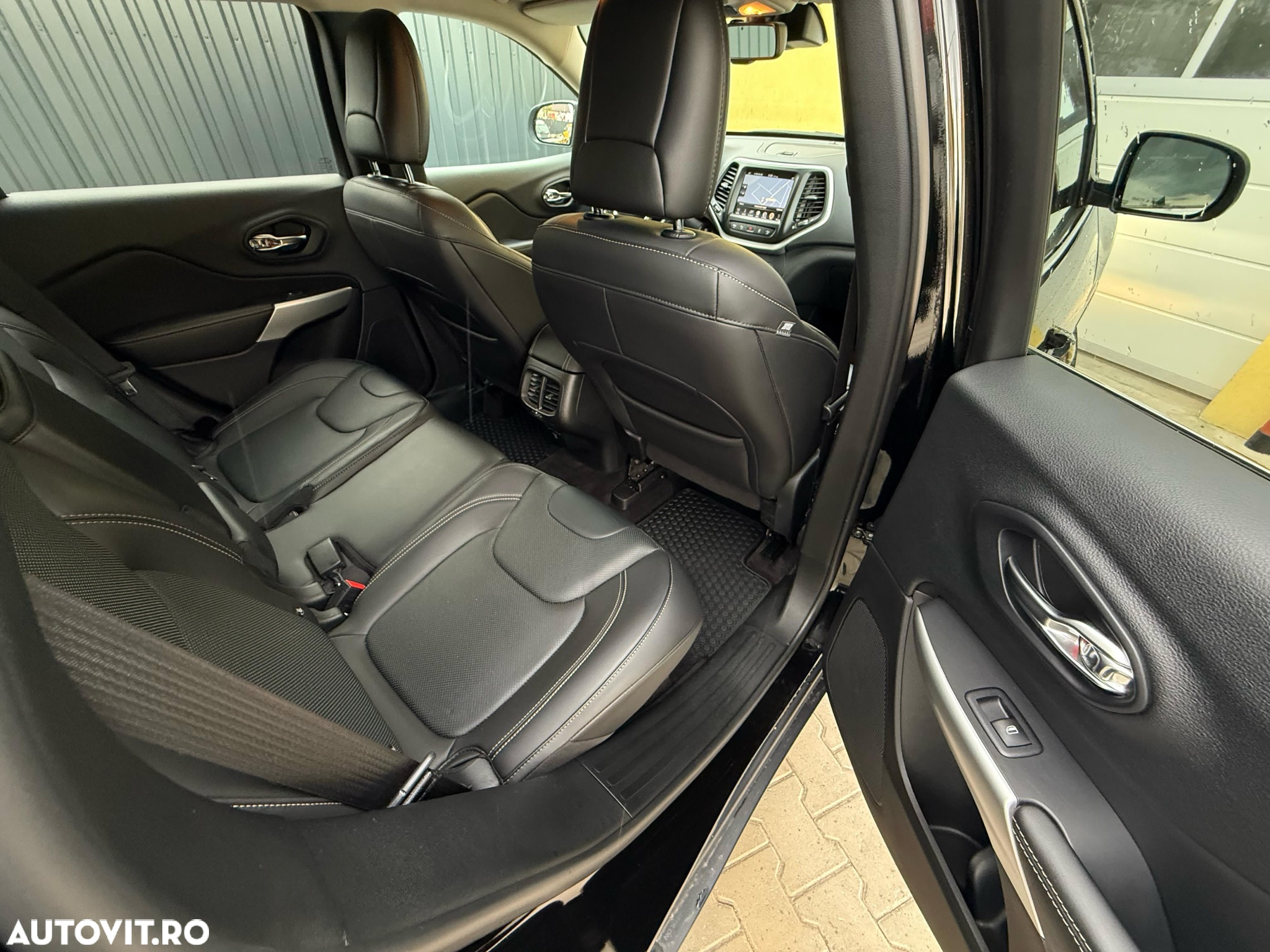 Jeep Cherokee 2.2 MJet AWD Limited - 27