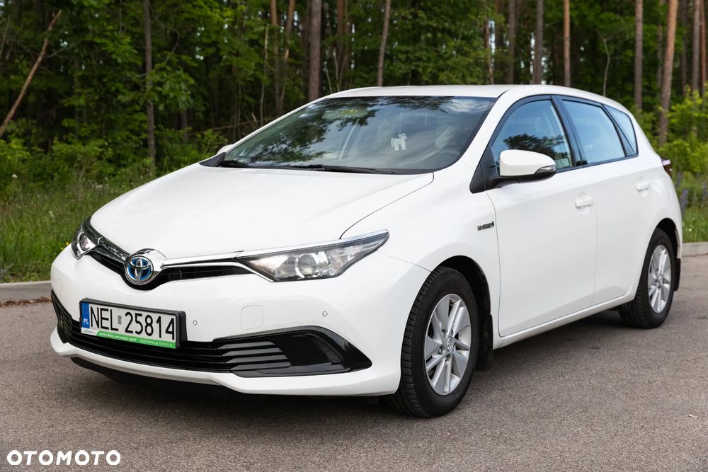 Toyota Auris Hybrid 135 Active - 1