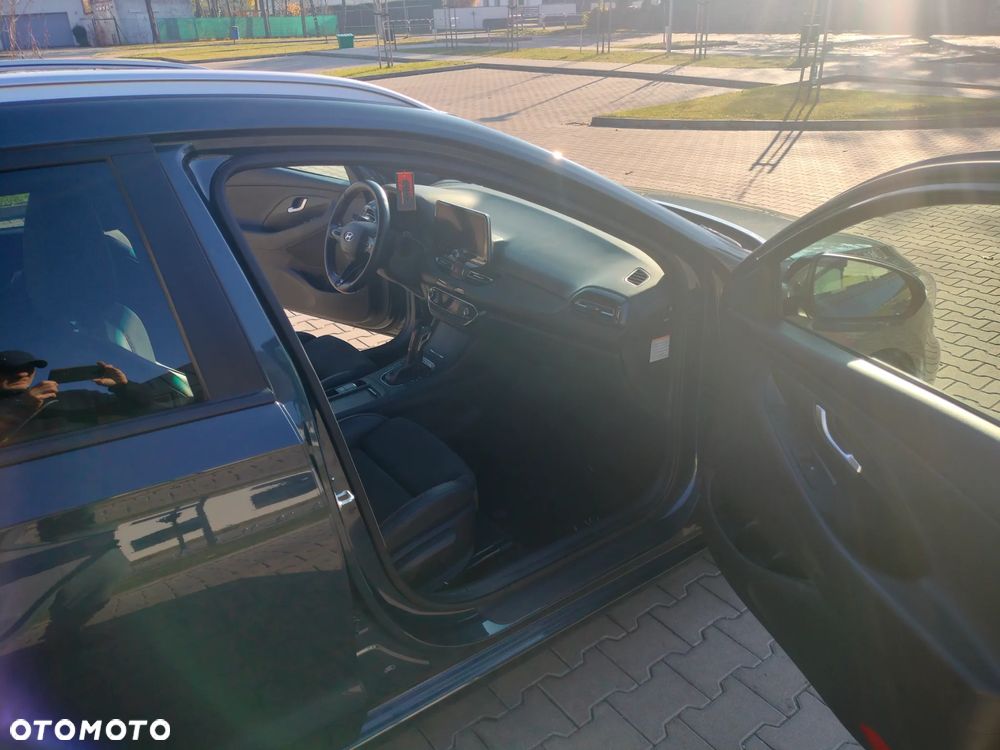 Hyundai i30 1.5 T-GDI 48V-Hybrid DCT N-Line - 14