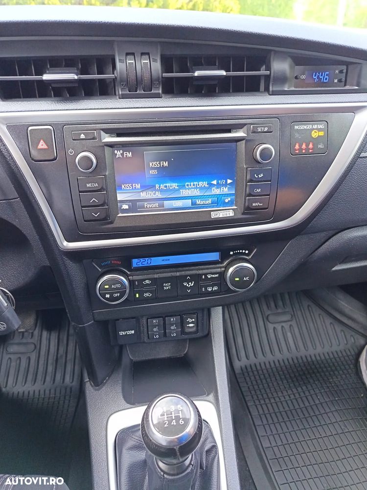 Toyota Auris 2.0 D-4D Edition - 14