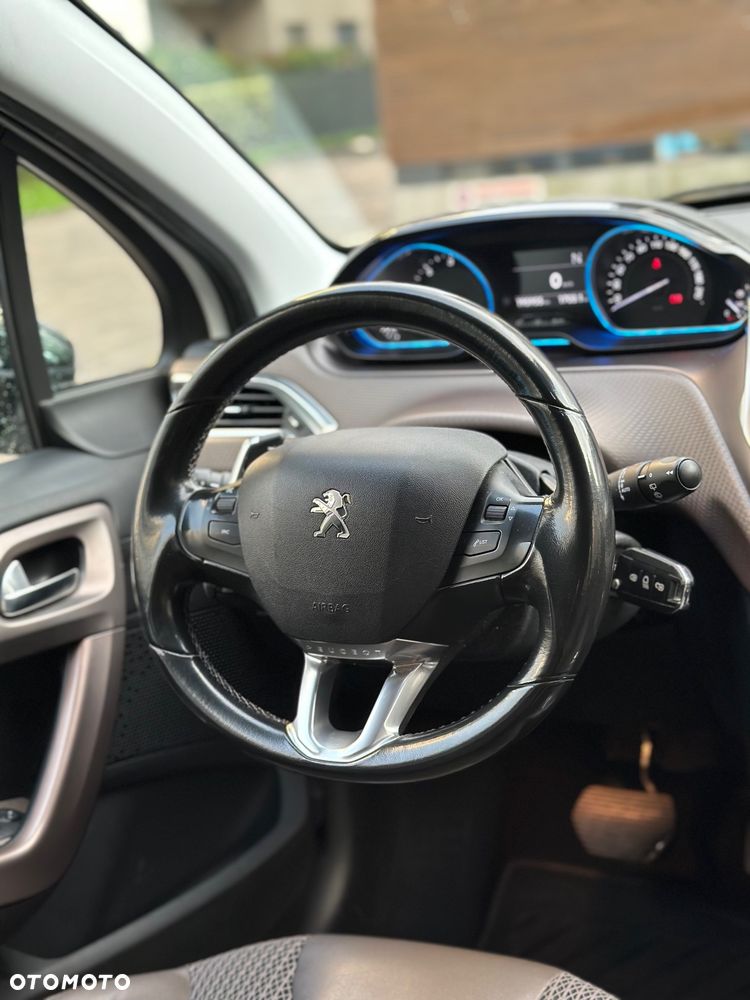 Peugeot 2008 e-HDi FAP 92 EGS6 STOP & START Allure - 20