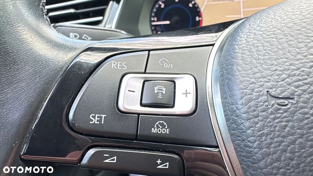 Volkswagen Passat 2.0 TDI BMT Highline DSG - 22