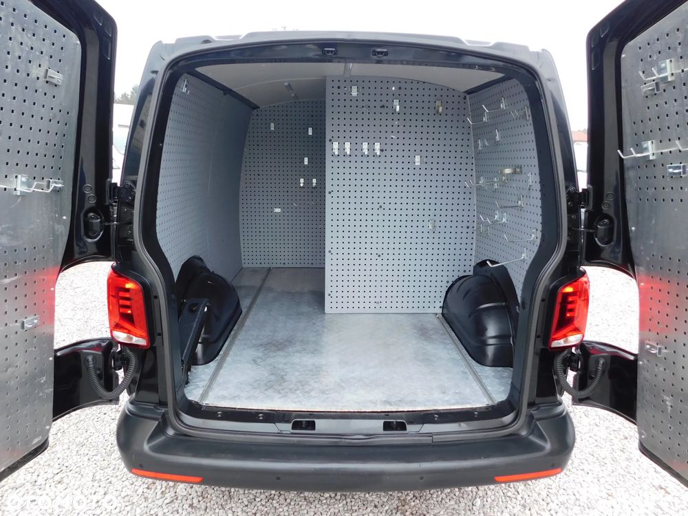Volkswagen Transporter L1H1 Plus Comfortline - 4