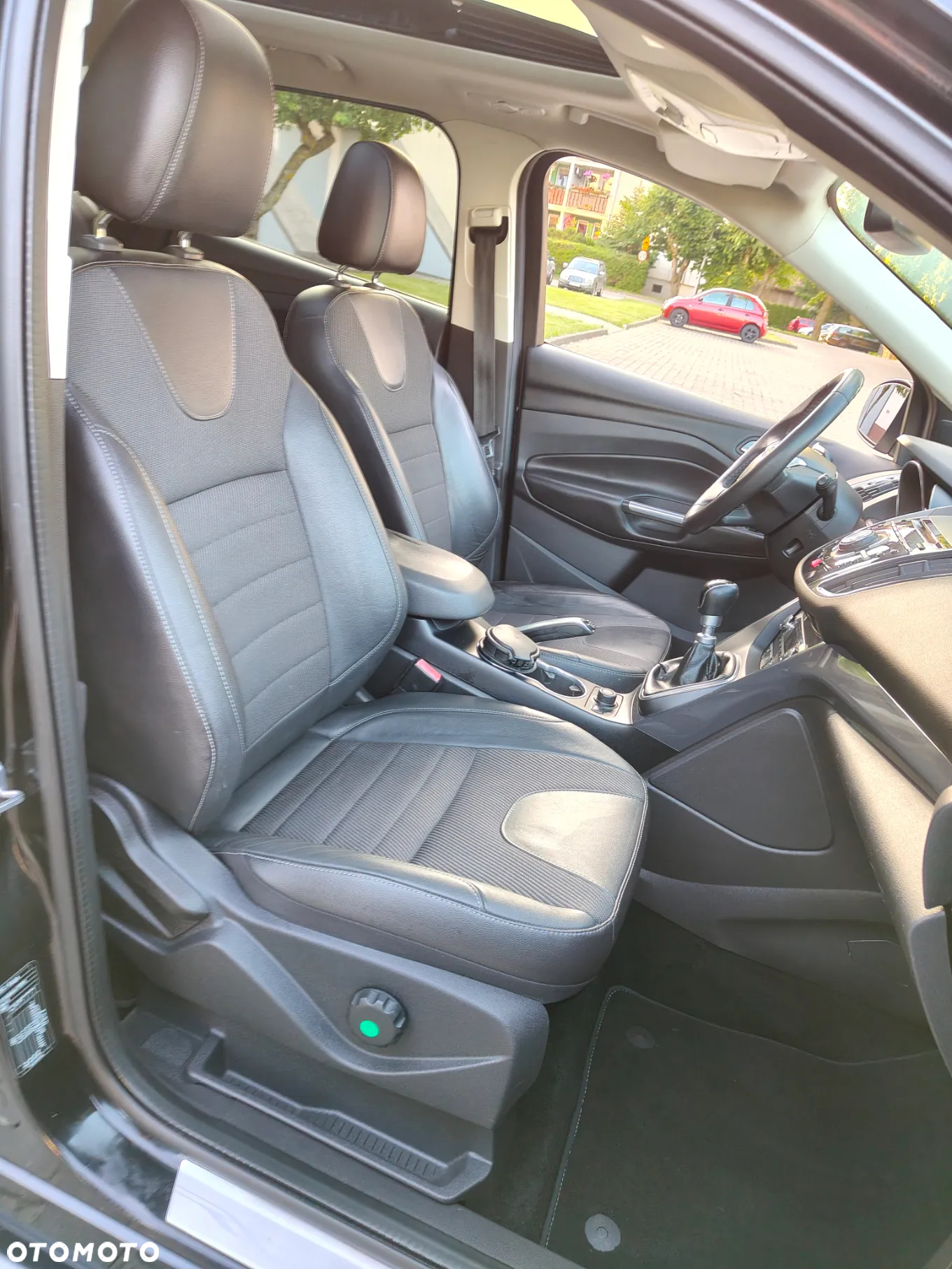 Ford Kuga 1.5 EcoBoost 2x4 Individual - 7