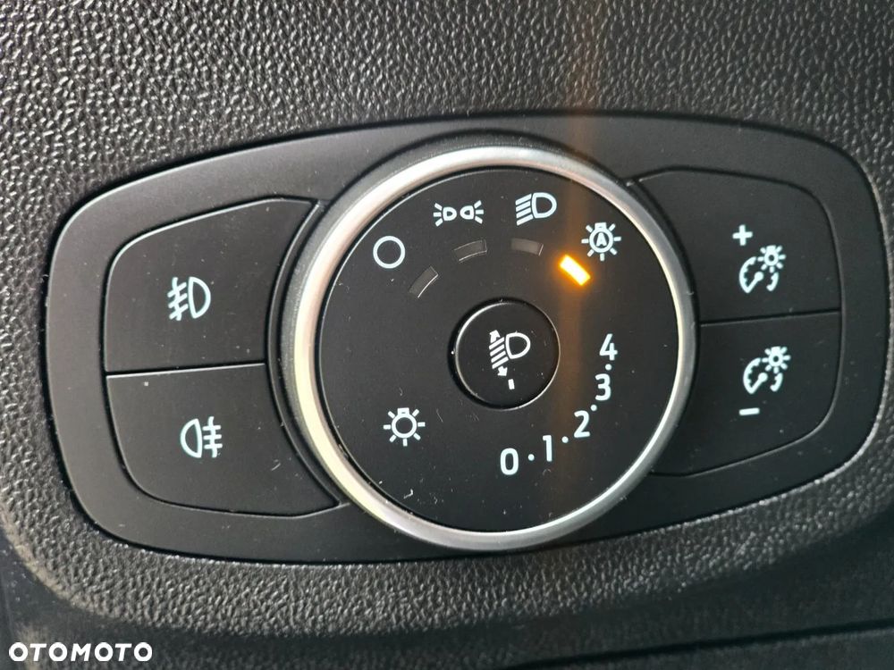 Ford Fiesta 1.0 EcoBoost S&S COOL&CONNECT - 24