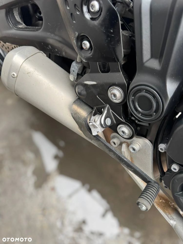 Yamaha MT - 21