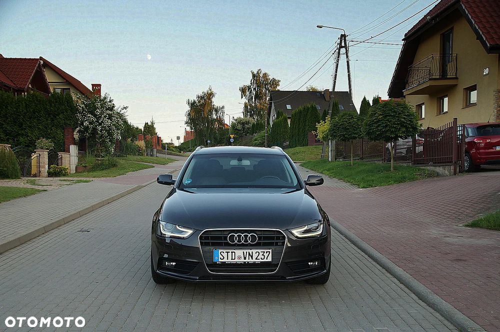 Audi A4 Avant 2.0 TDI DPF Attraction - 13
