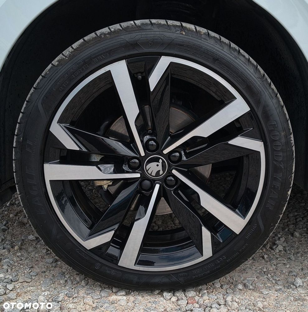 Skoda Kamiq 1.5 TSI Monte Carlo DSG - 29