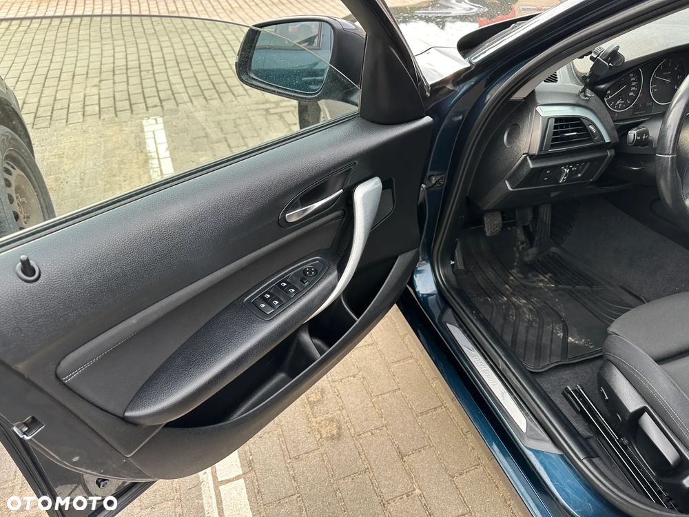 BMW Seria 1 - 17