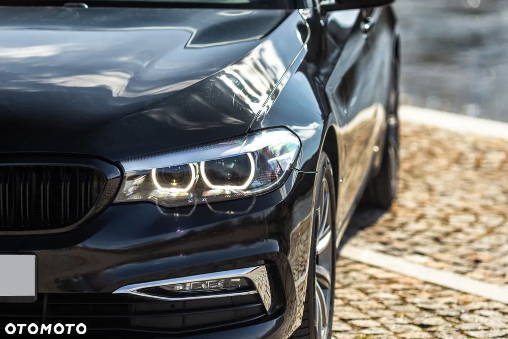BMW Seria 5 520d xDrive Luxury Line sport - 5