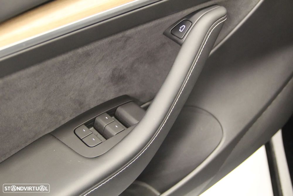 Tesla Model 3 Performance Dual Motor AWD - 20
