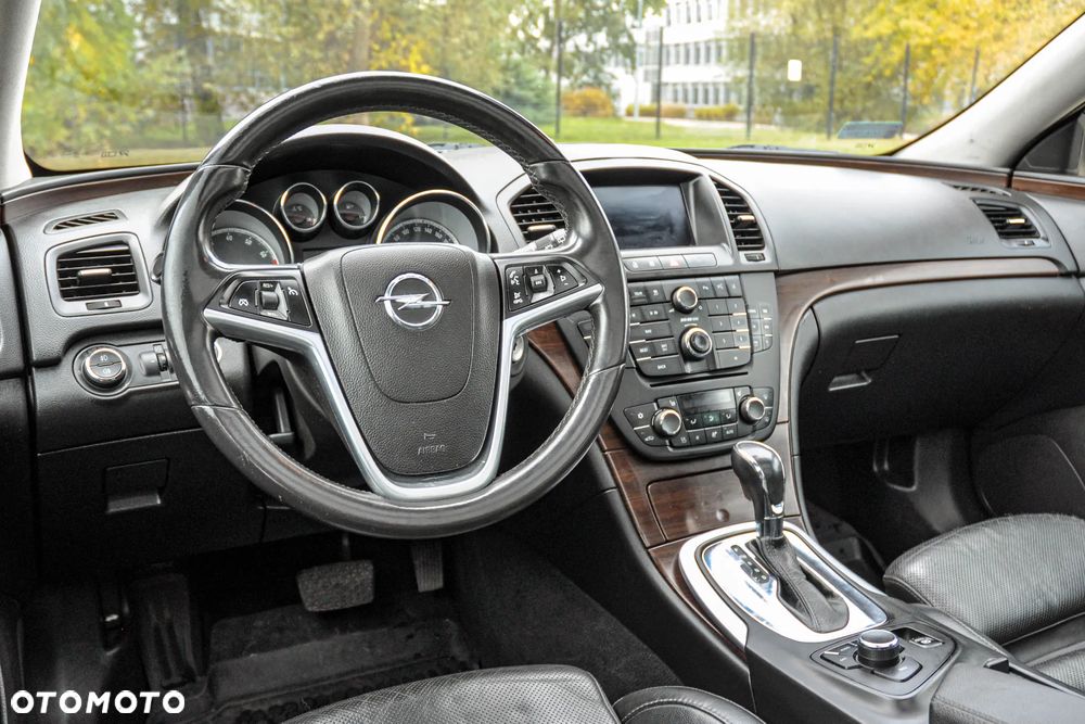 Opel Insignia - 9