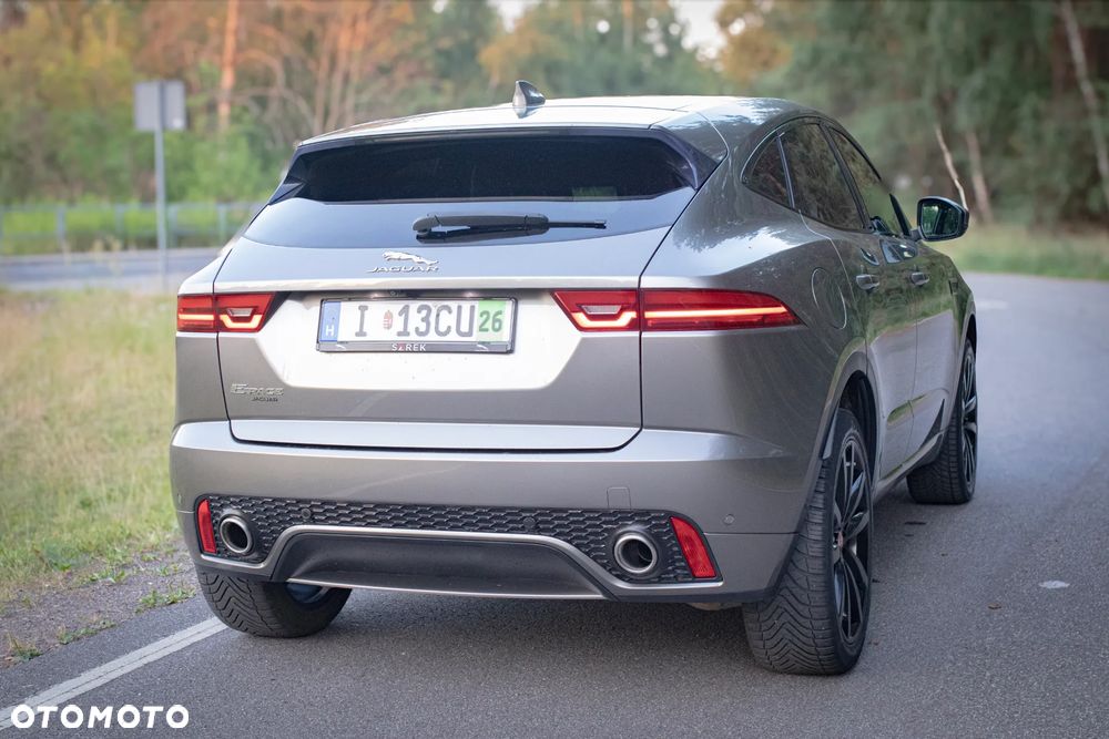 Jaguar E-Pace D150 AWD R-Dynamic - 17