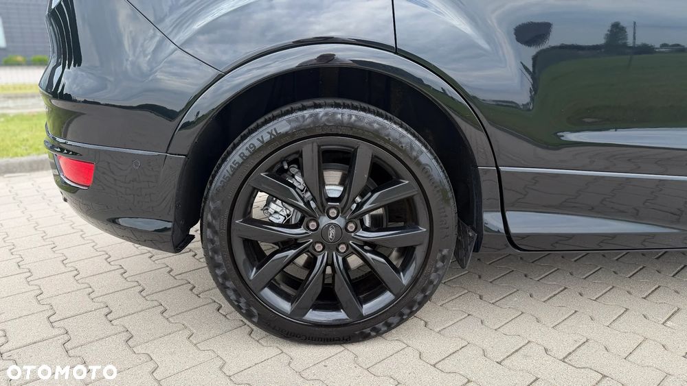 Ford Kuga 1.5 EcoBlue ST-LINE - 22