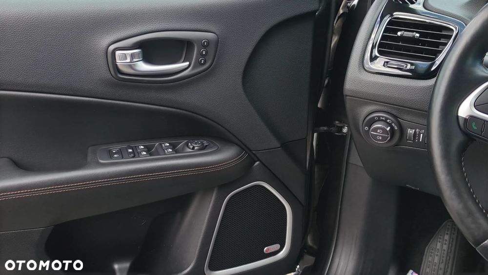 Jeep Compass 1.4 MultiAir Limited - 31