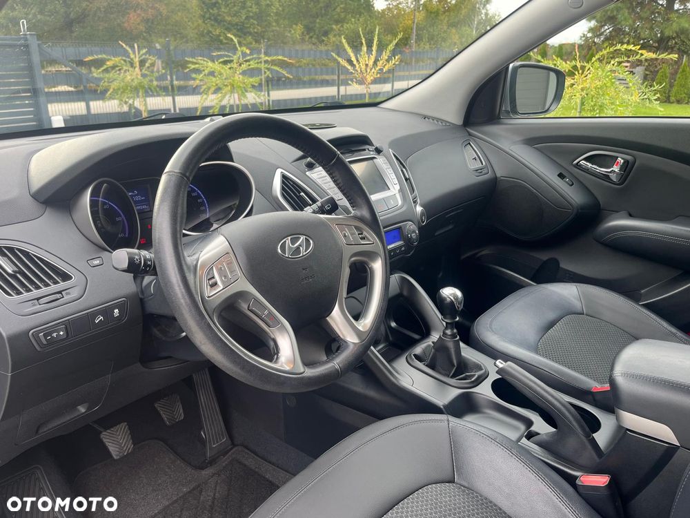 Hyundai ix35 - 15
