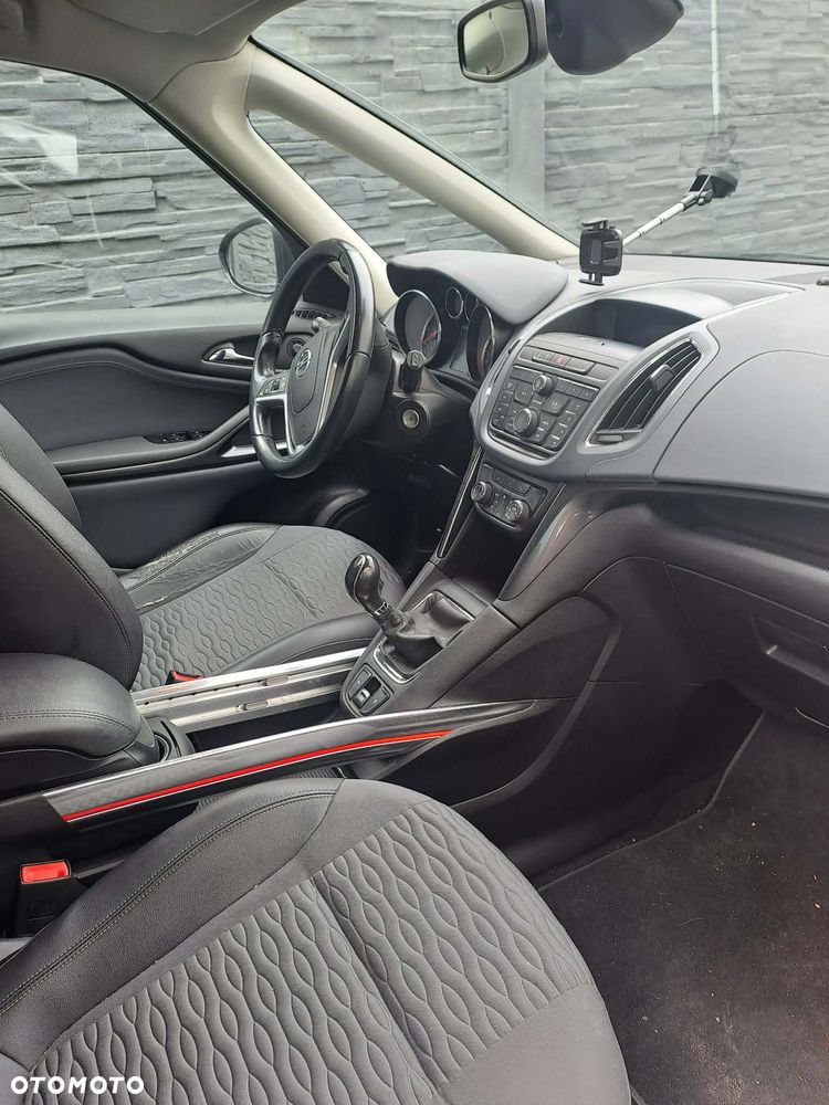 Opel Zafira Tourer 2.0 CDTI Automatik Edition - 13