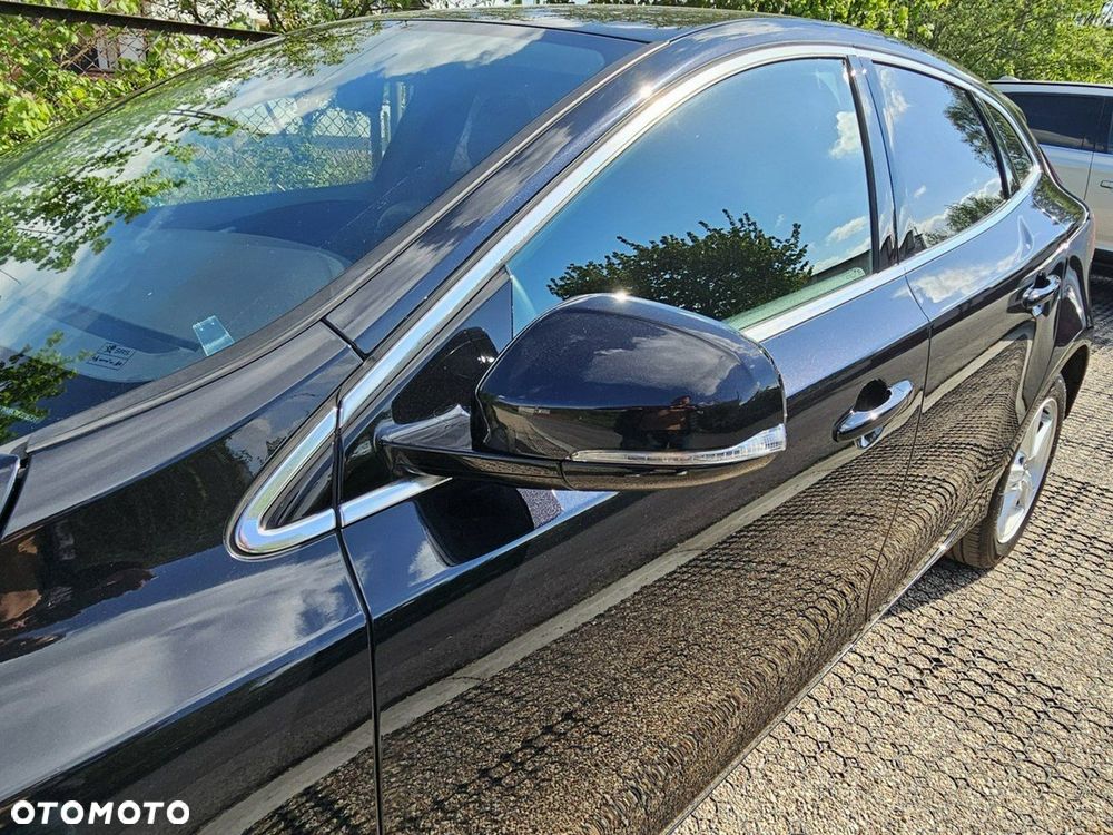 Volvo V40 D2 Momentum - 32